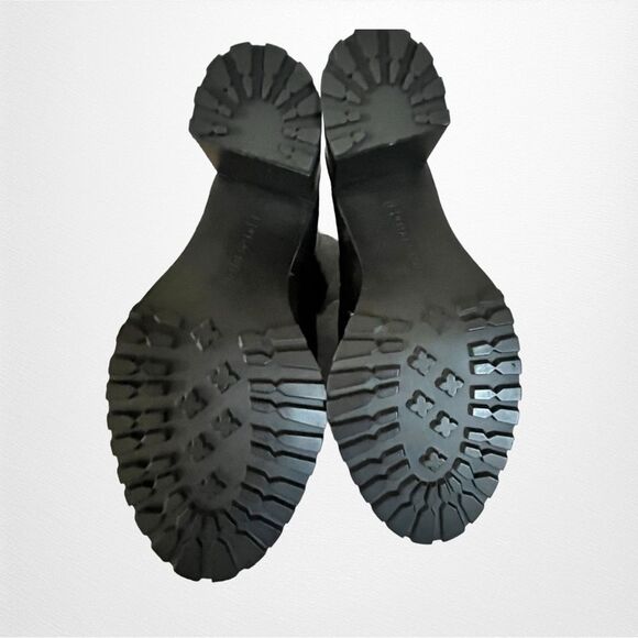 New in Box H By HALSTON Cindy Stacked Heel Suede and Fur Ankle Bootie Size8 - Picture 4 of 7